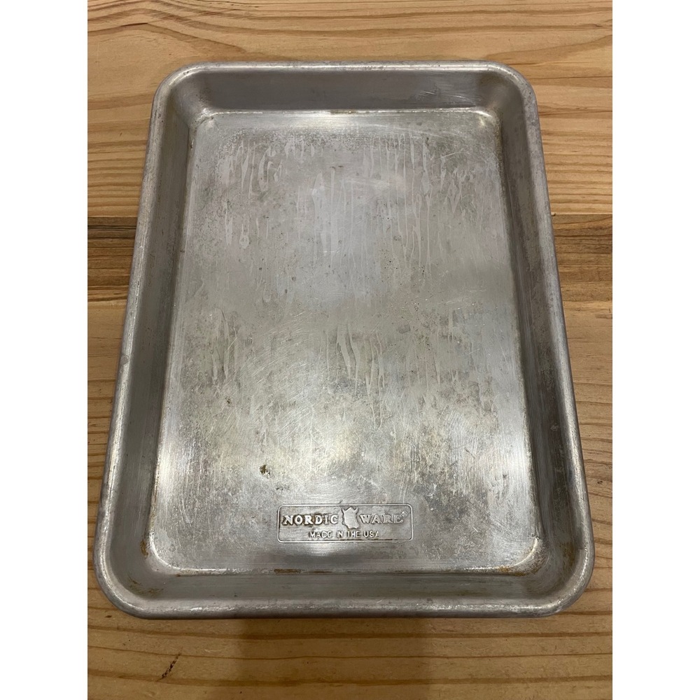 Nordic Ware Aluminum baking Sheet High Sides 9 X 12 1/2" Made In USA!!